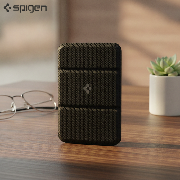  Spigen MagSafe Card Holder in black for carrying cards, designed for compatibility with iPhone.